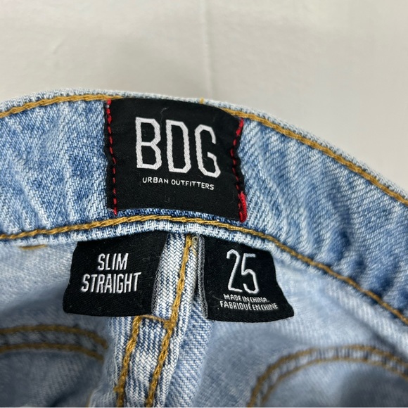 BDG High-Waisted Slim Straight Jean Sz 25 - Picture 10 of 11